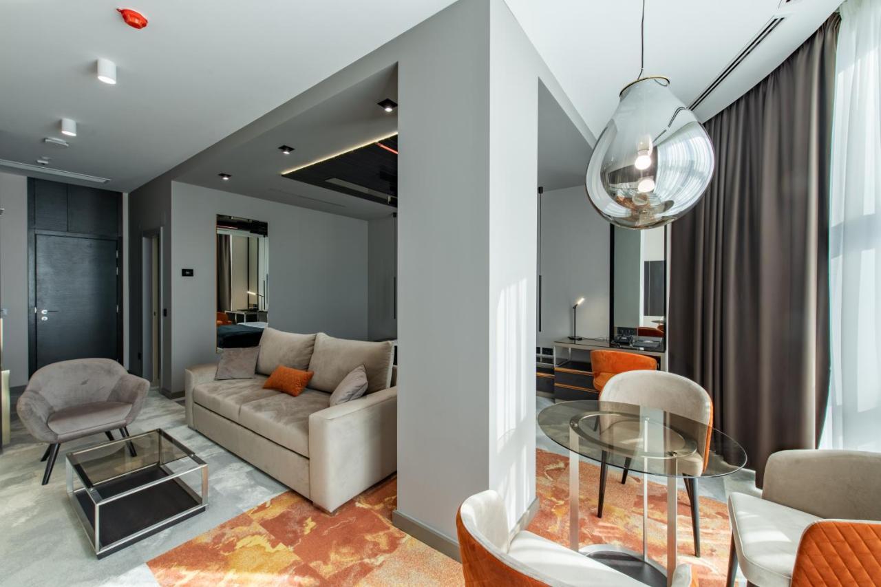 Hotel Zeneva Lux Kragujevac Exteriör bild