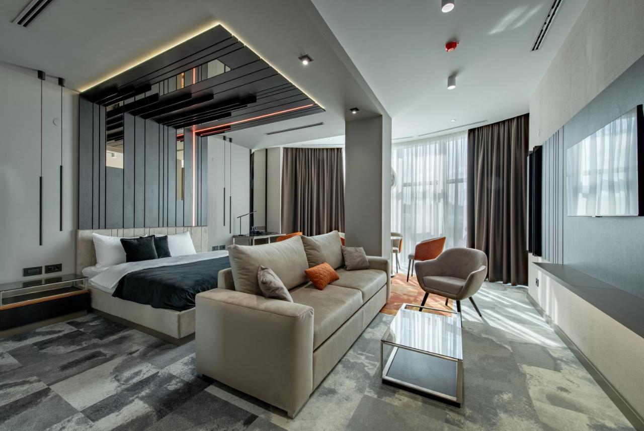 Hotel Zeneva Lux Kragujevac Exteriör bild